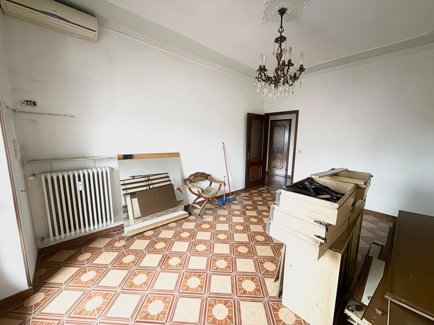 Trilocale da ristrutturare a Rivoli