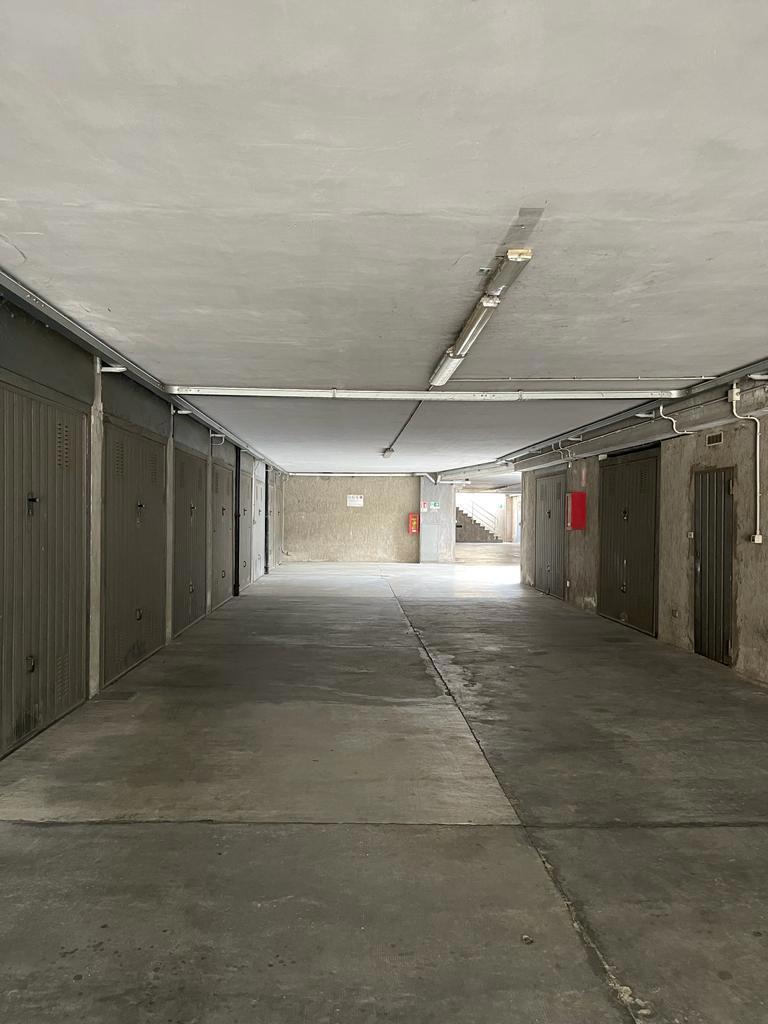 Box/Garage 13mq in vendita a Collegno