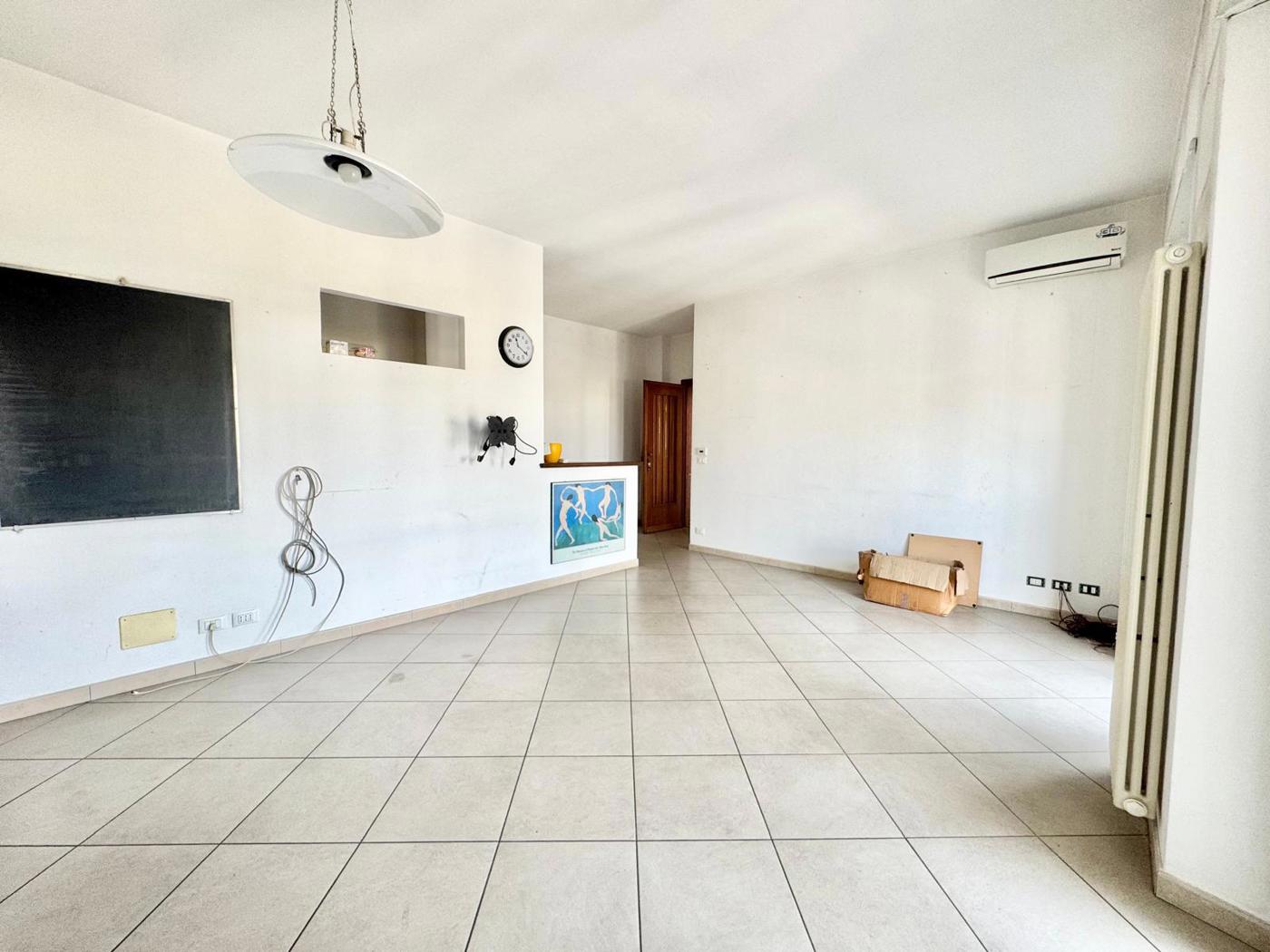 Trilocale in vendita a Grugliasco