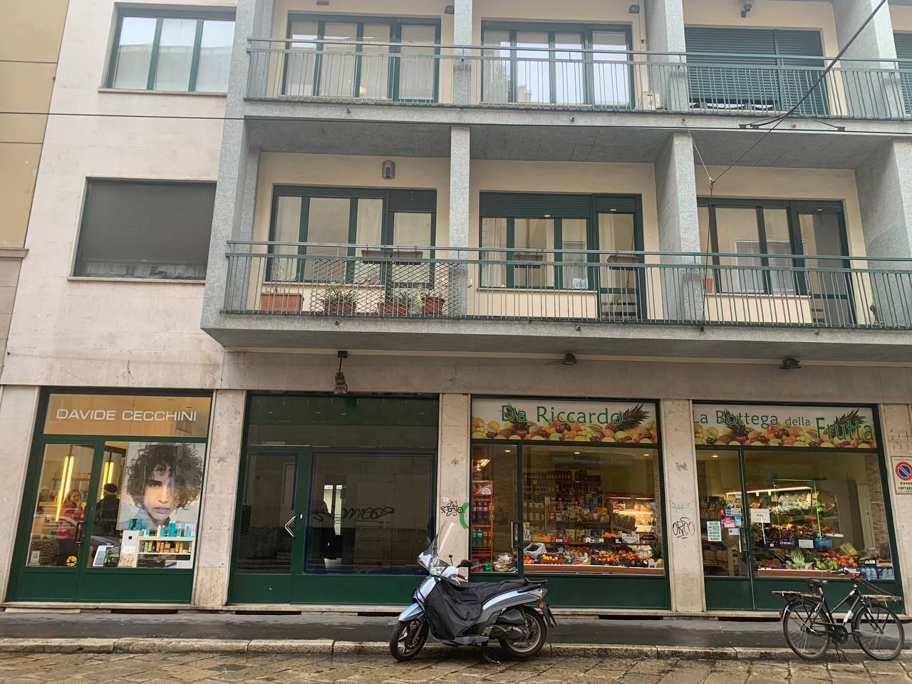 Negozio in affitto a Milano