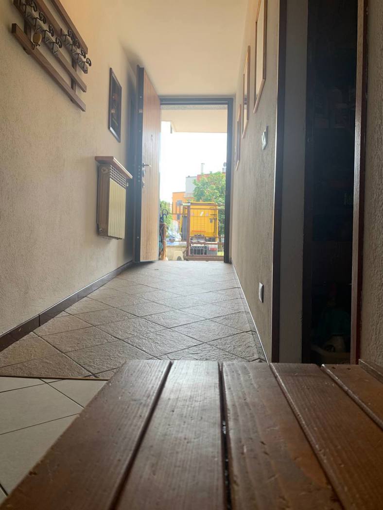 Villa Bifamiliare con giardino a San Giuliano Milanese