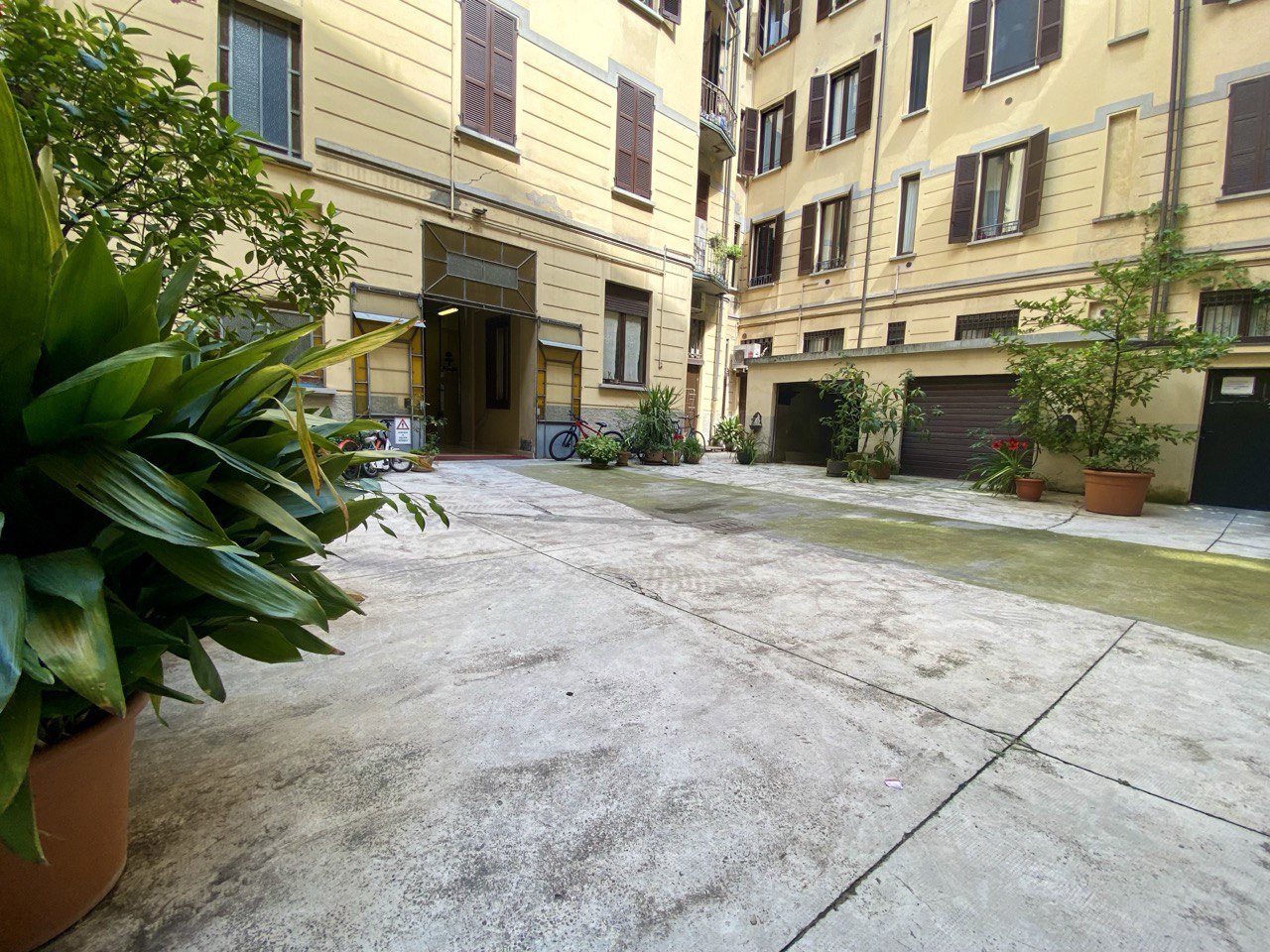 Box/Garage 15mq in affitto a Milano