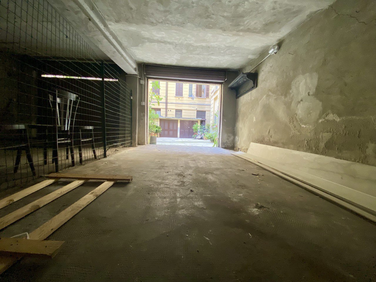 Box/Garage 15mq in affitto a Milano