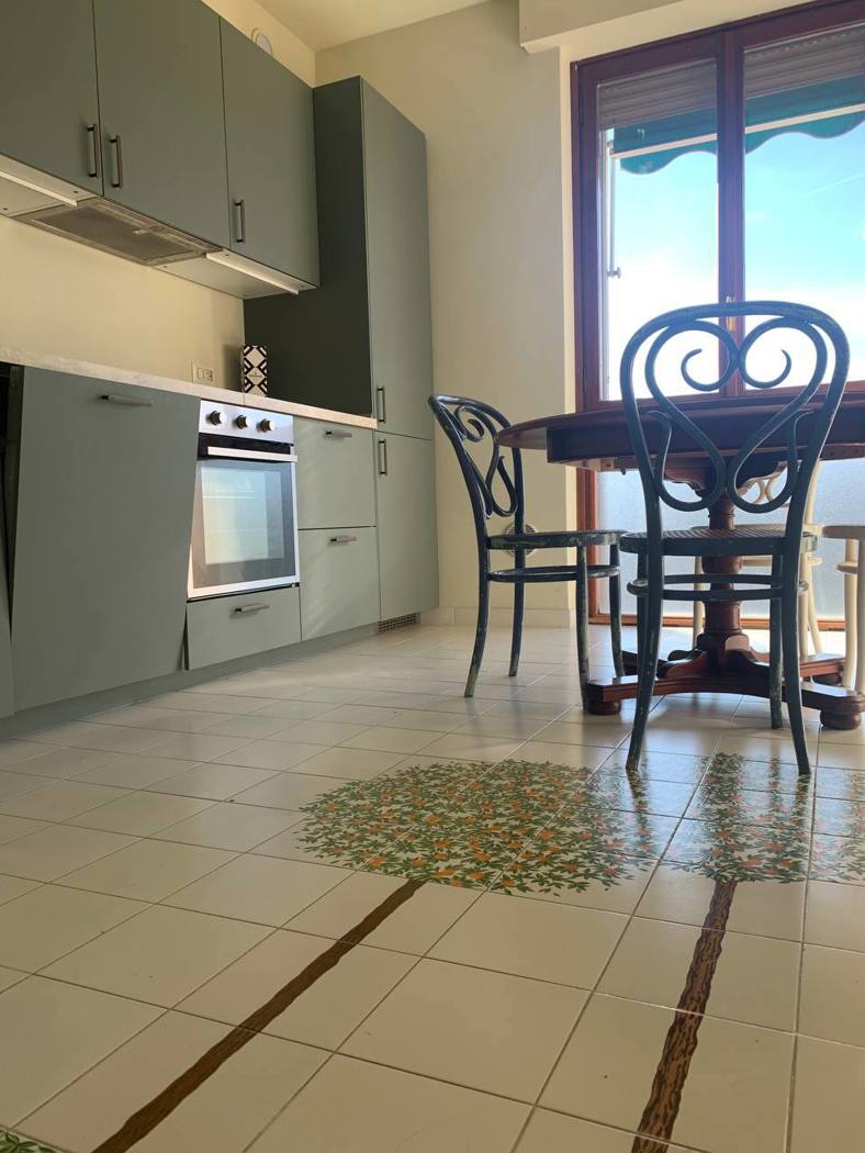 Trilocale arredato in affitto a Milano