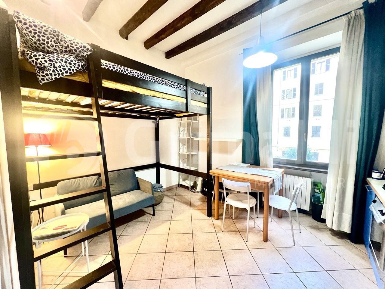 Monolocale arredato in affitto a Milano