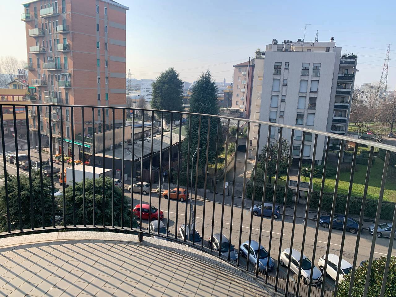 Trilocale arredato in affitto a Milano