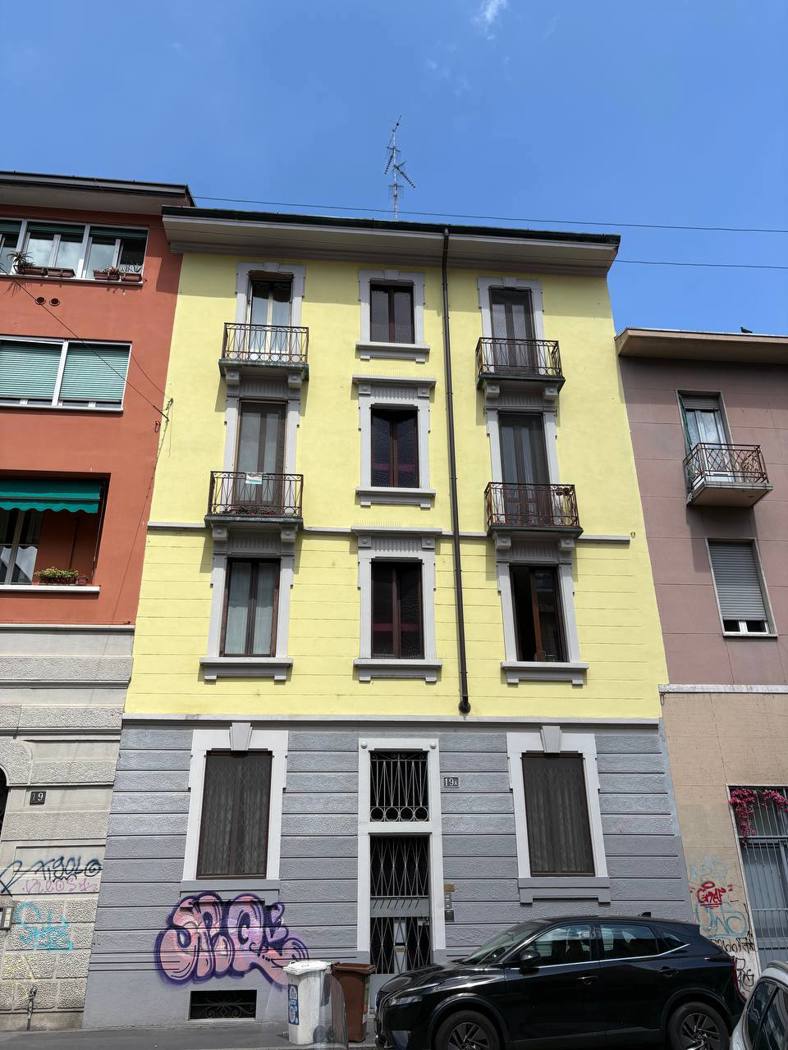 Trilocale arredato in affitto a Milano