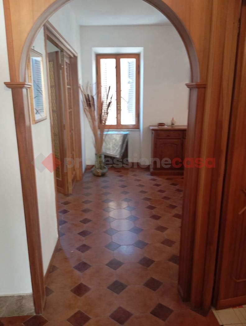 Casa indipendente in vendita a Marano Equo