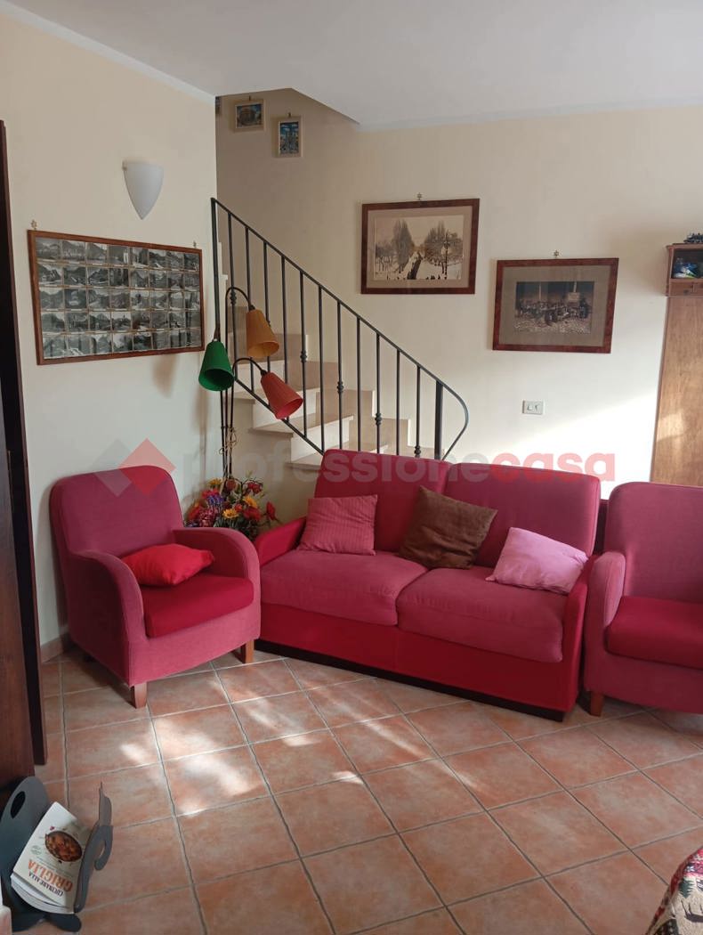 Villa con giardino a Rocca di Botte