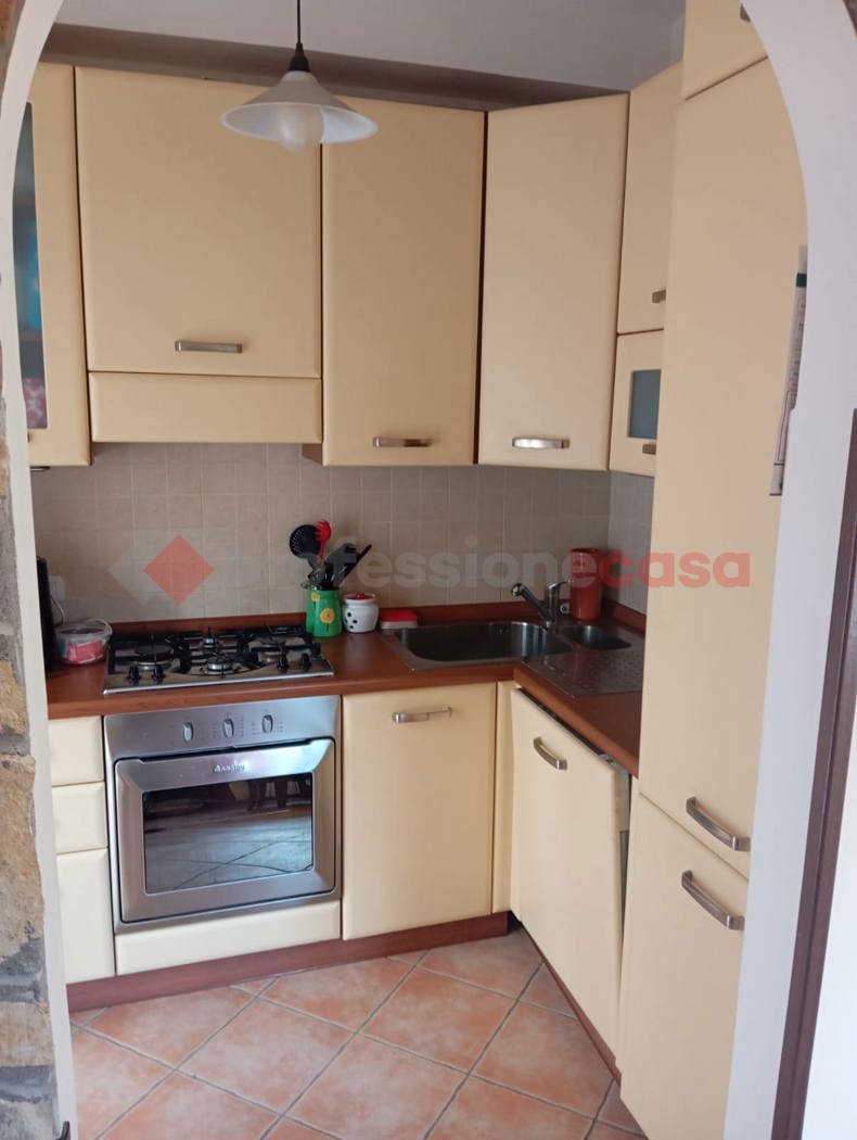 Villa con giardino a Rocca di Botte