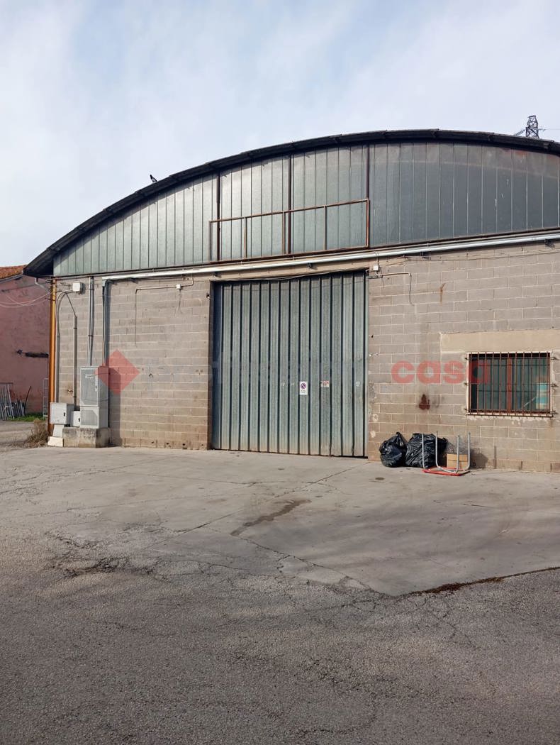 Capannone in affitto a Carsoli