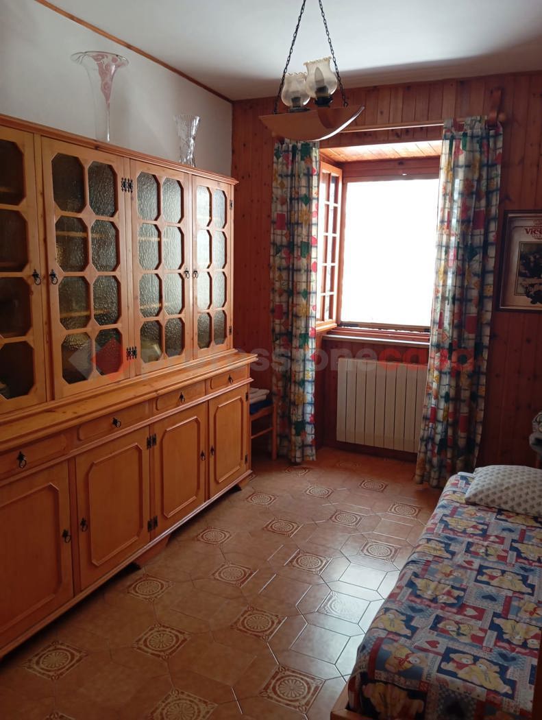 Appartamento in vendita a Pereto