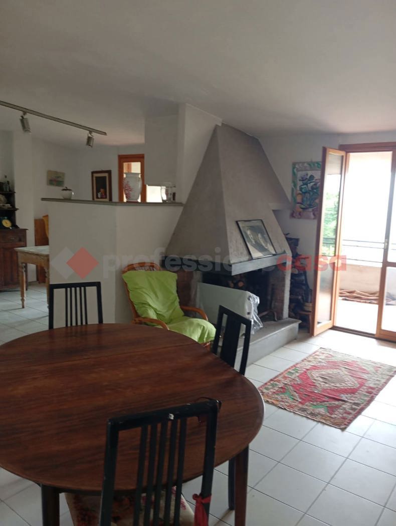 Casa indipendente in vendita a Vallinfreda