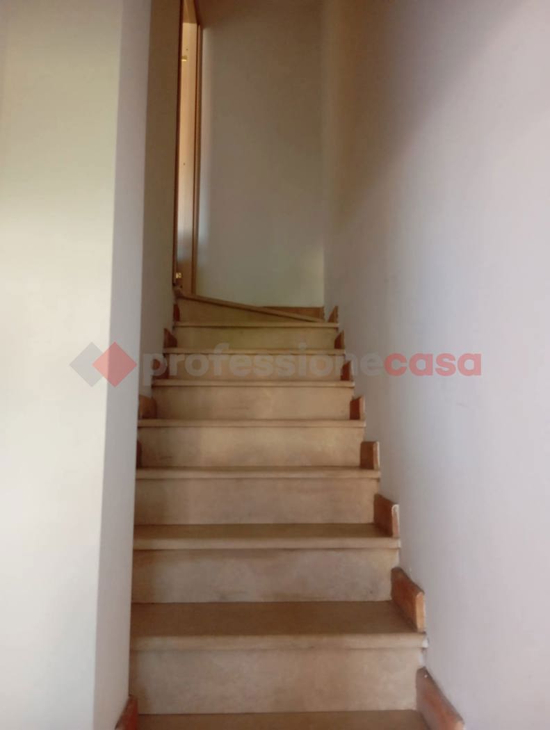 Casa indipendente in vendita a Vallinfreda