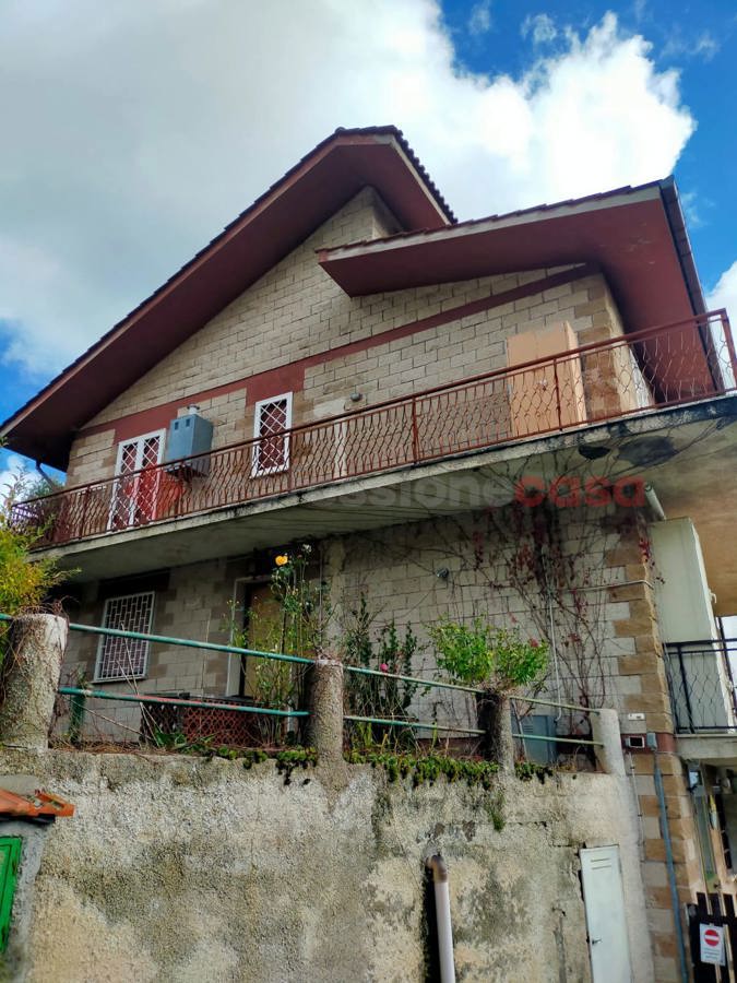 Casa indipendente con giardino a Vallinfreda