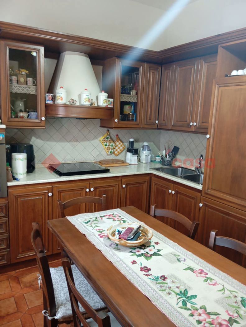 Quadrilocale con box doppio a Oricola