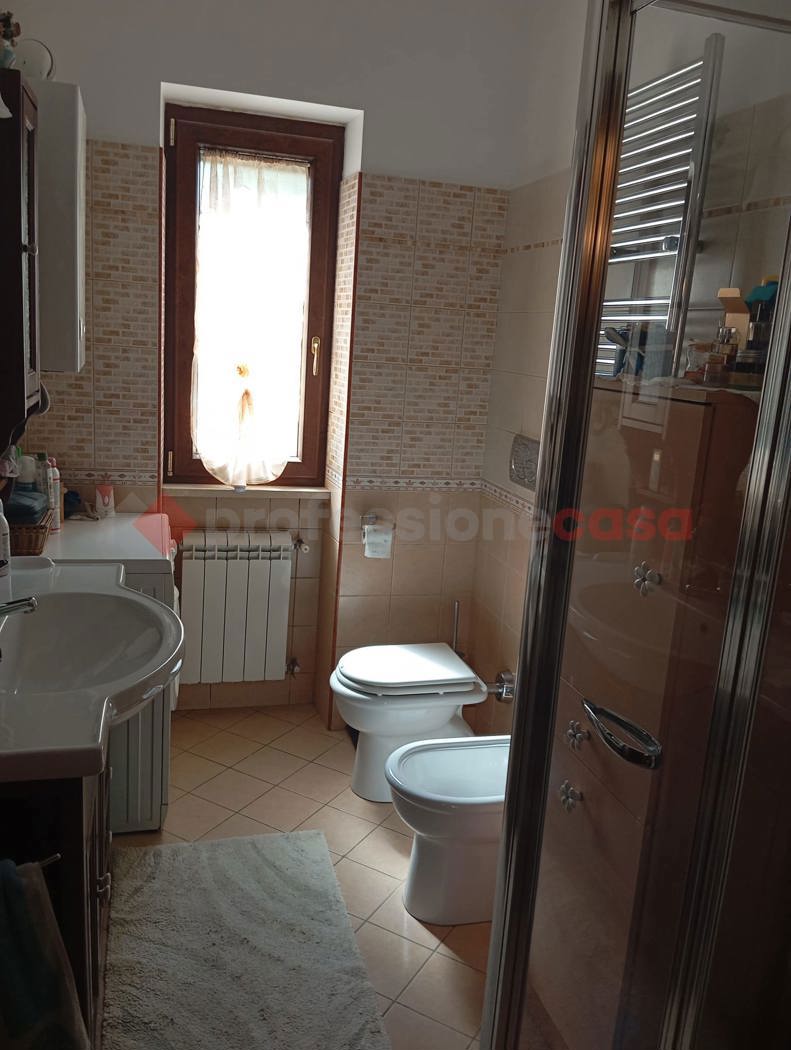 Quadrilocale con box doppio a Oricola