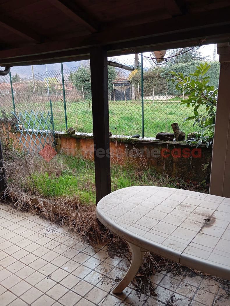 Trilocale in vendita a Rocca di Botte