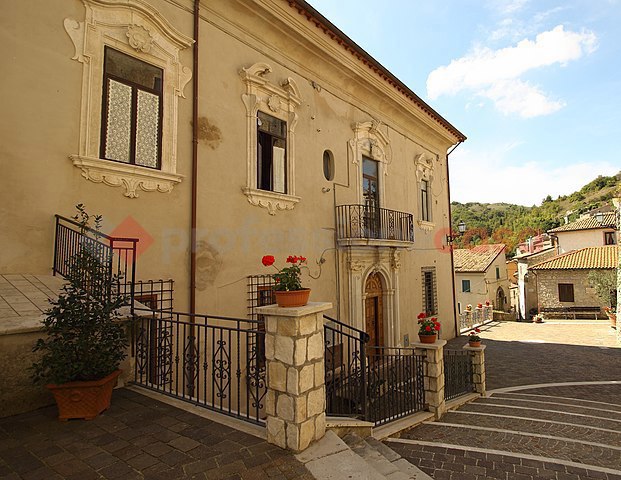 Appartamento in vendita a Vallinfreda