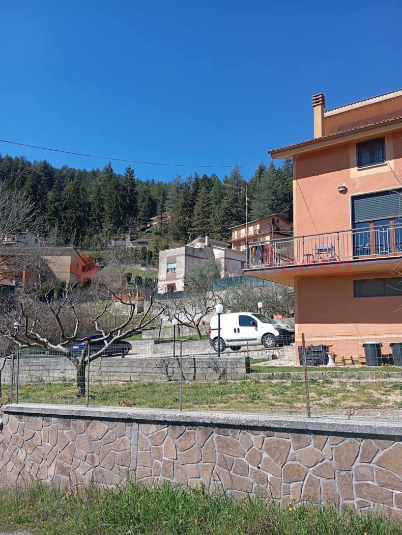 Villa Bifamiliare in vendita a Vallinfreda