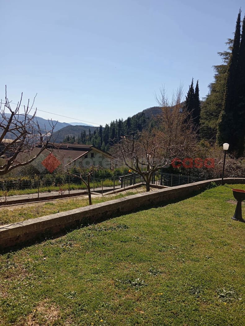 Villa Bifamiliare in vendita a Vallinfreda