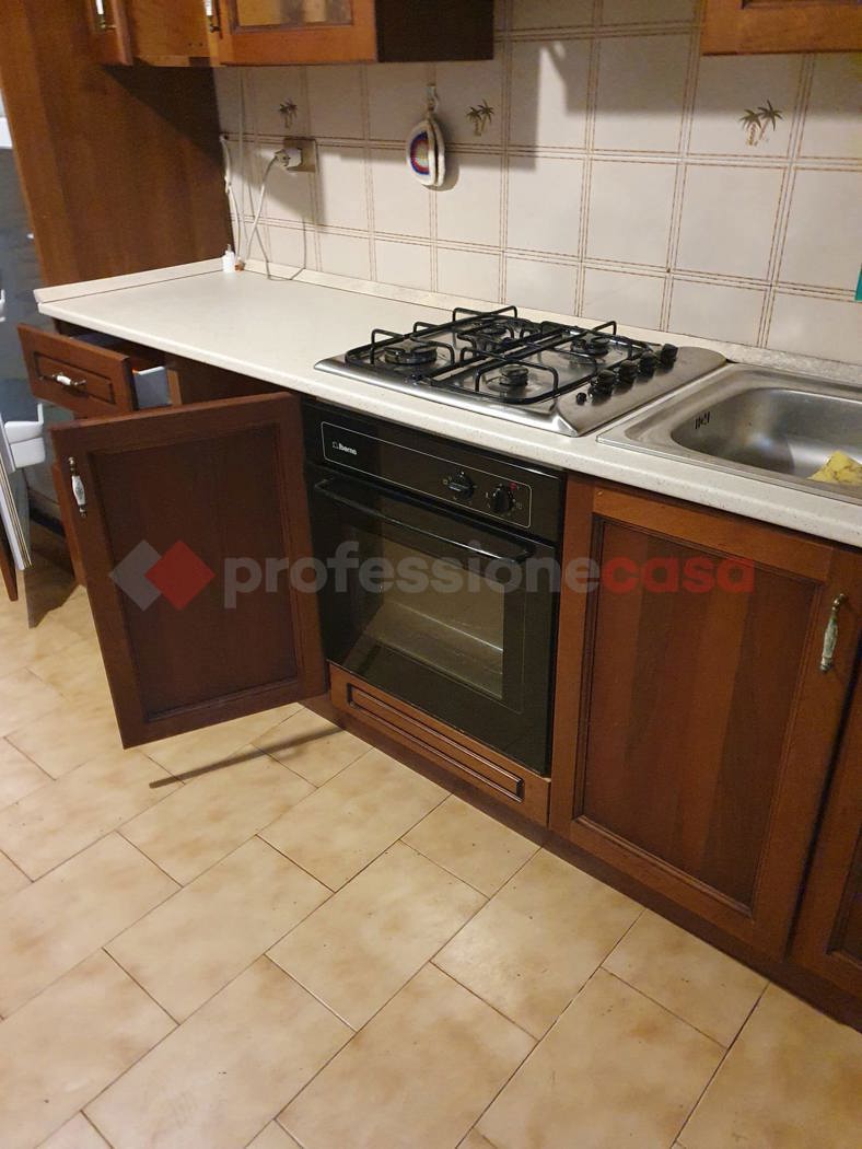 Casa indipendente arredata in affitto a Carsoli