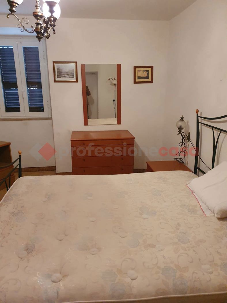 Casa indipendente arredata in affitto a Carsoli