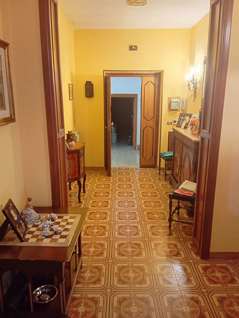 Quadrilocale in vendita a Pereto