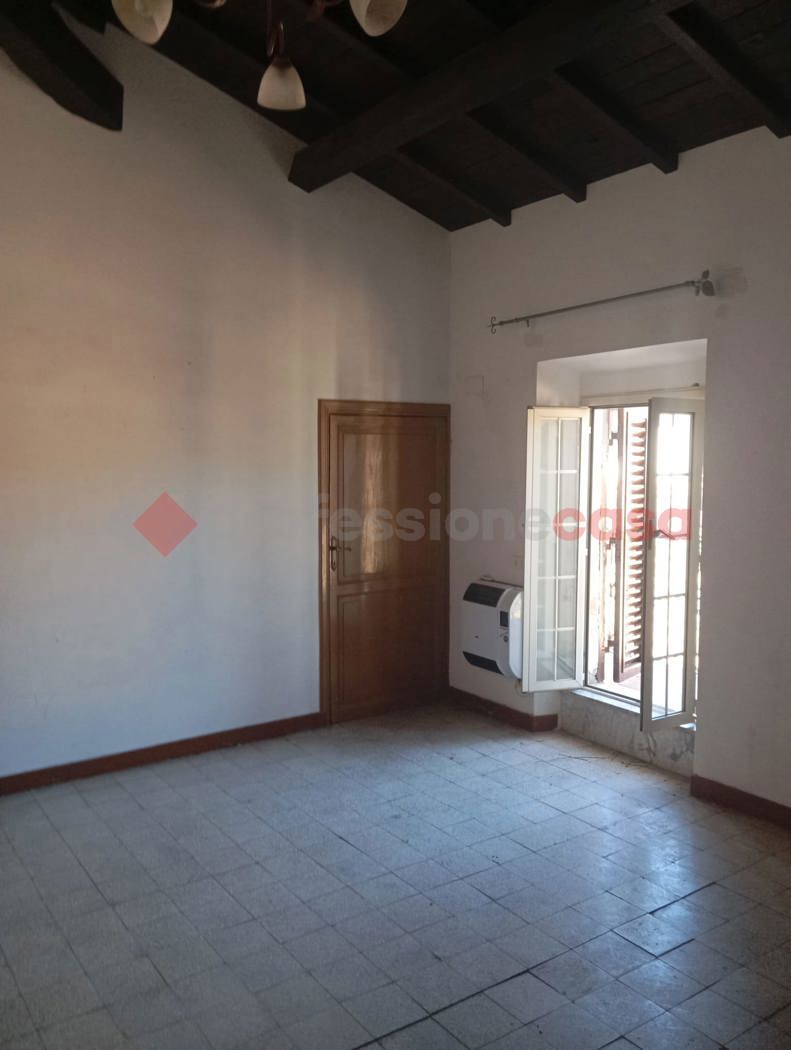 Casa indipendente da ristrutturare a Mandela