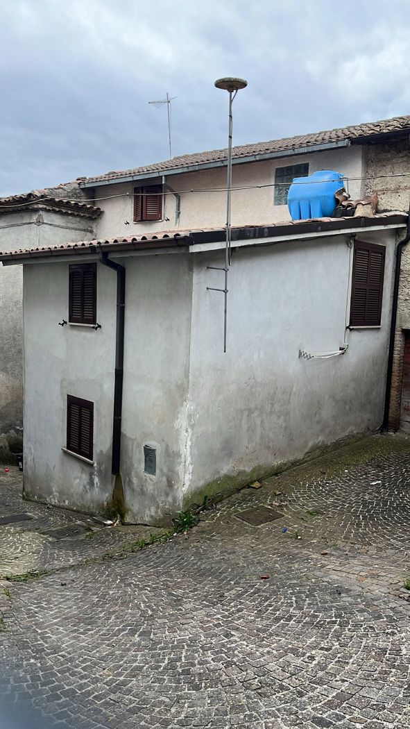 Casa indipendente in vendita a Carsoli