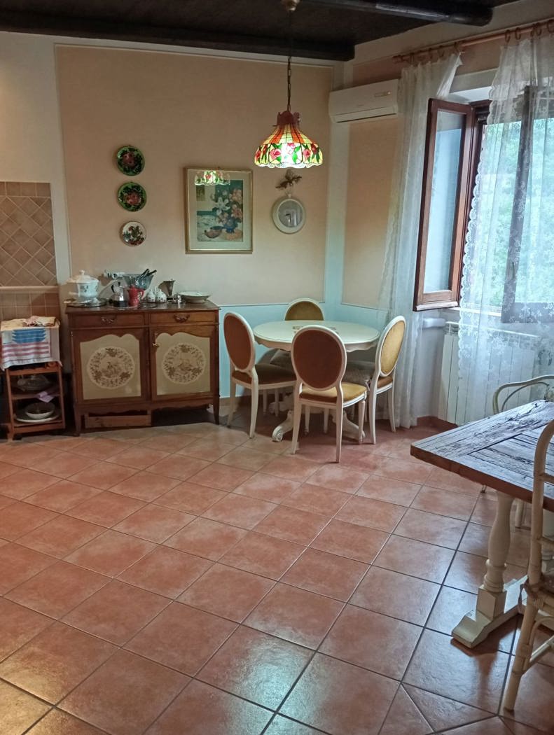 Casa indipendente in vendita a Arsoli