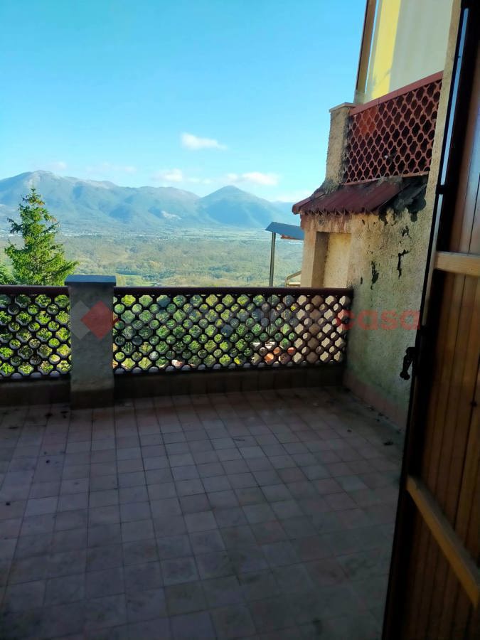 Bilocale in vendita a Vallinfreda