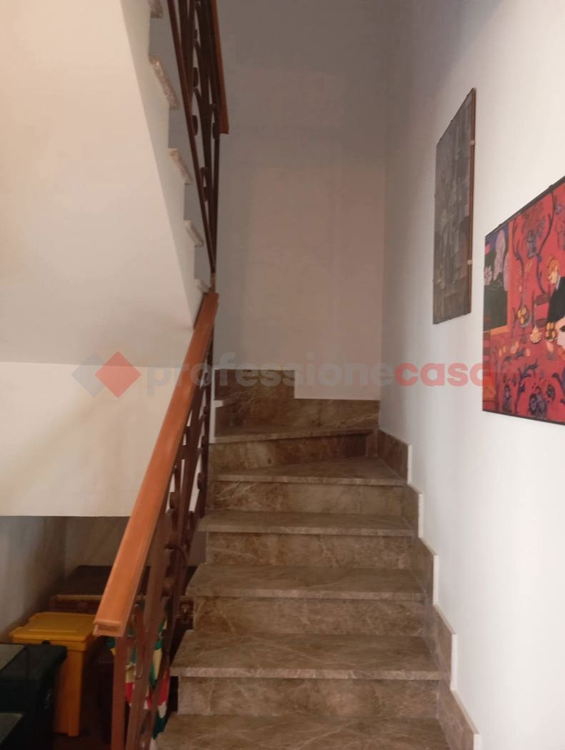 Casa indipendente in vendita a Marano Equo
