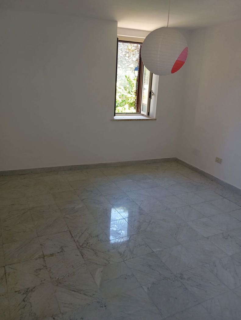 Casa indipendente in vendita a Roviano