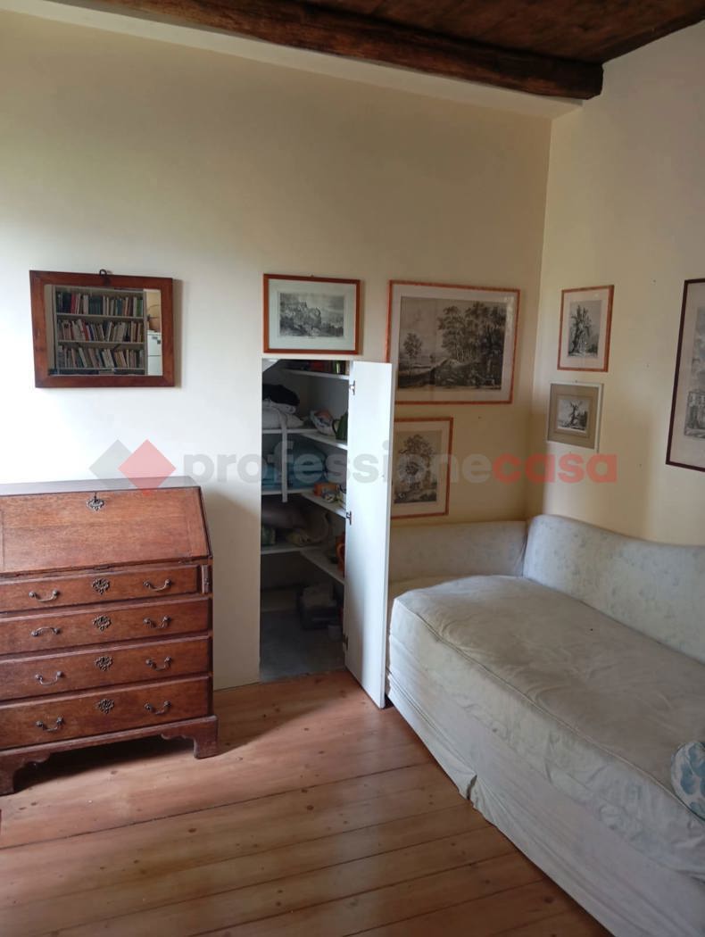 Bilocale arredato in affitto a Mandela