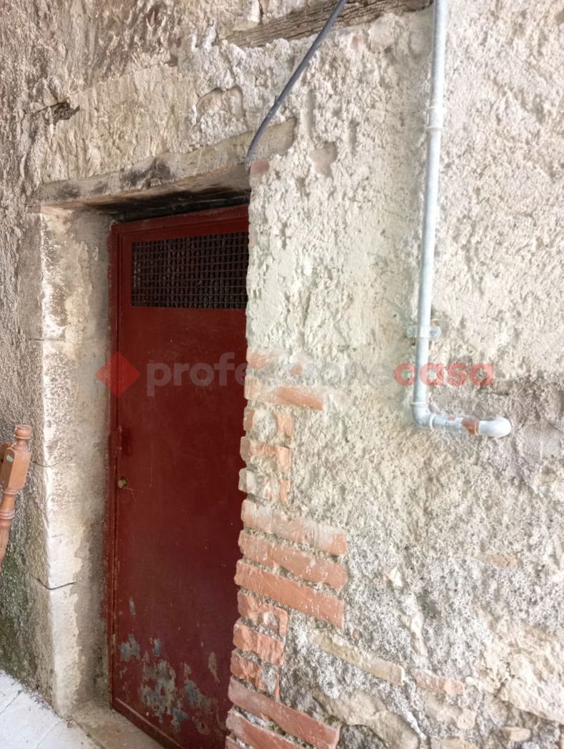 Casa indipendente in vendita a Carsoli