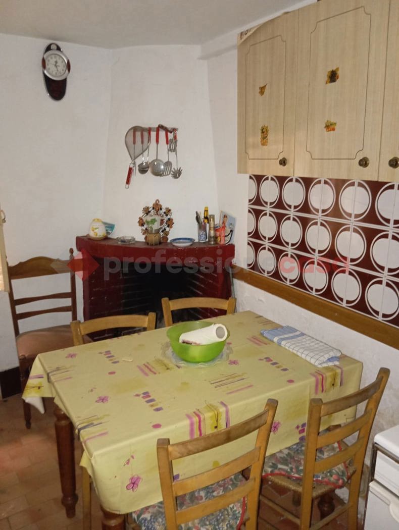Casa indipendente in vendita a Carsoli