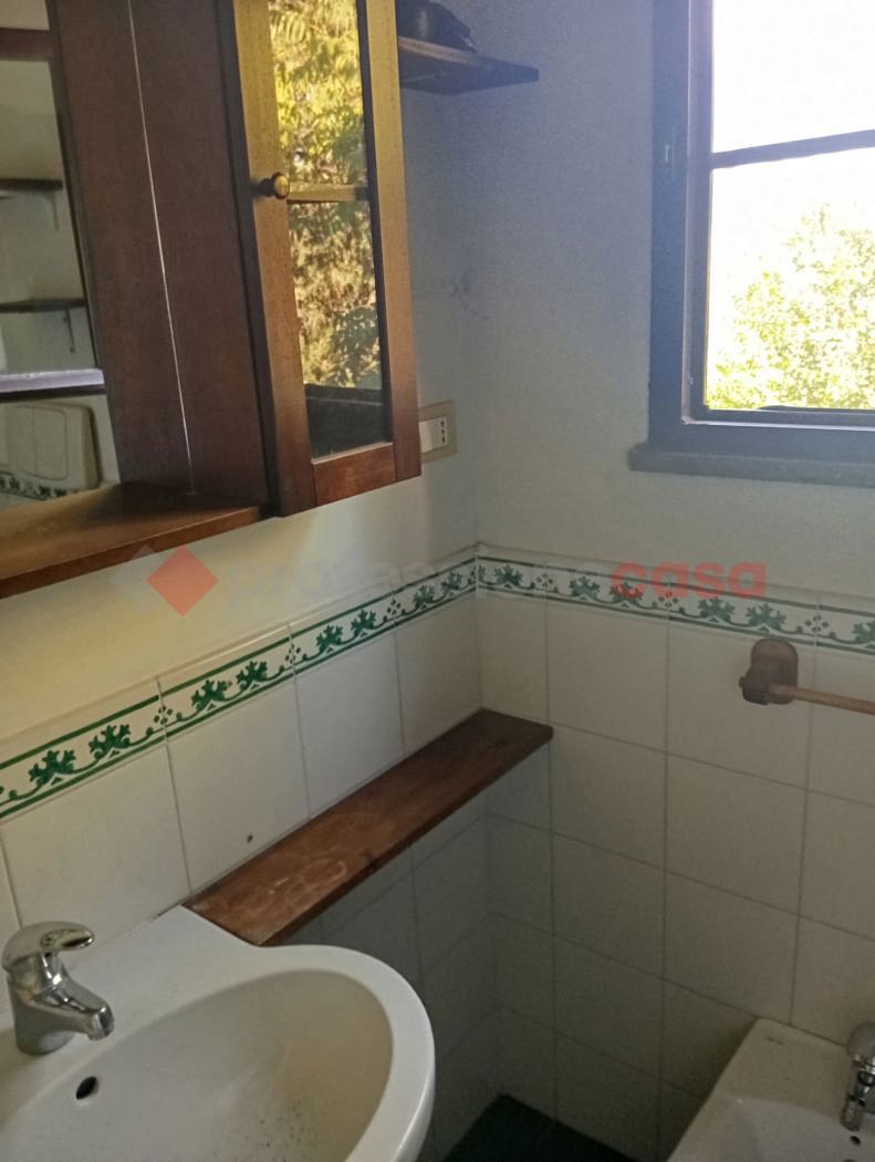 Bilocale arredato in affitto a Mandela