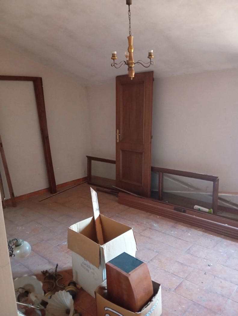 Appartamento da ristrutturare a Agosta