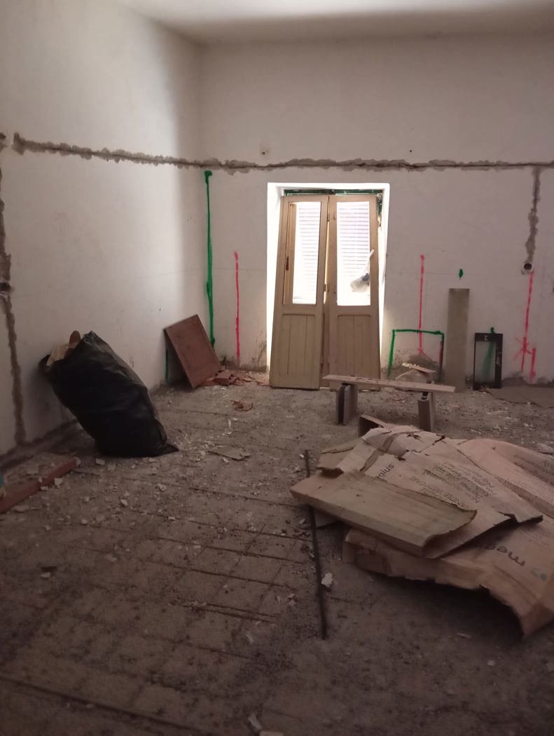 Appartamento da ristrutturare a Agosta
