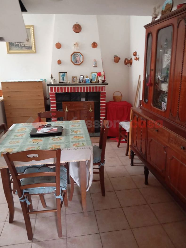 Casa indipendente in vendita a Vallinfreda