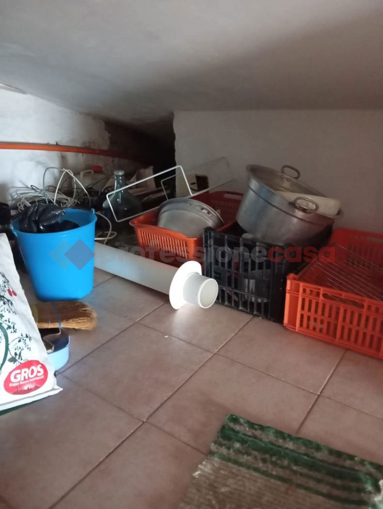 Casa indipendente in vendita a Vallinfreda