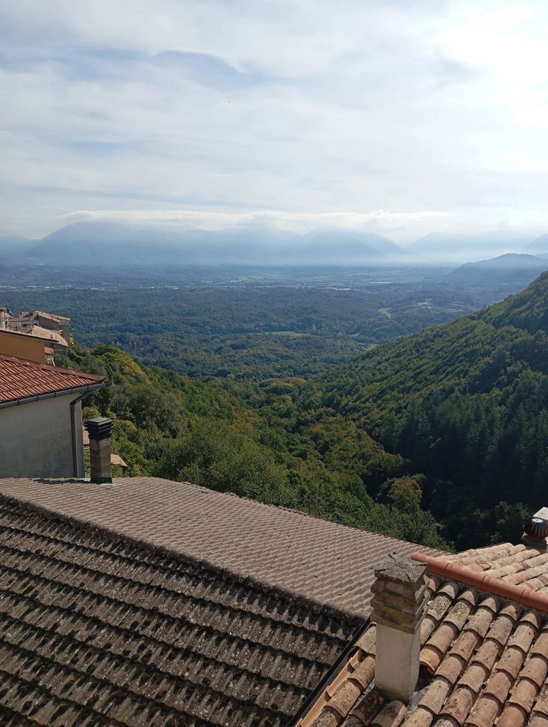 Casa indipendente in vendita a Vallinfreda