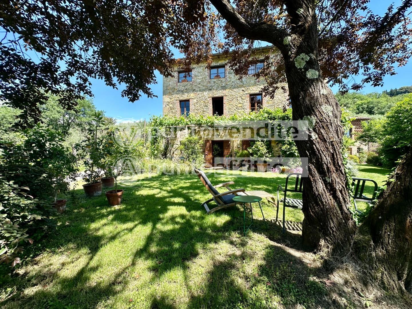 Rustico con giardino, Lucca san cassiano di moriano