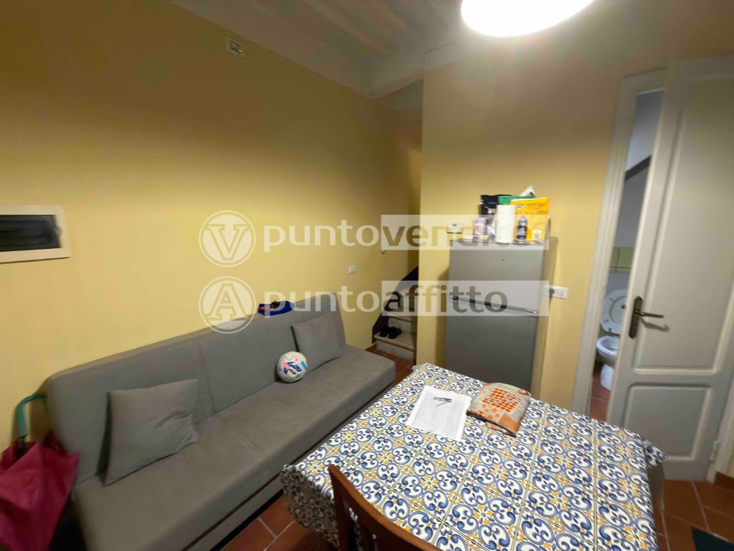 Bilocale arredato in affitto, Lucca mutigliano