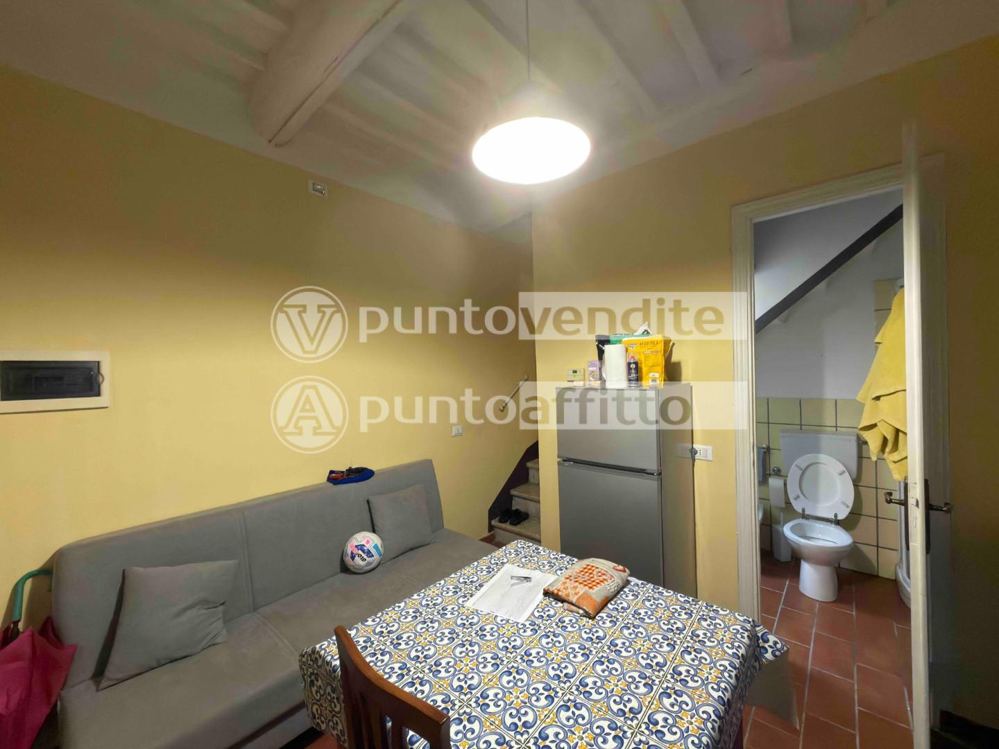 Bilocale arredato in affitto, Lucca mutigliano