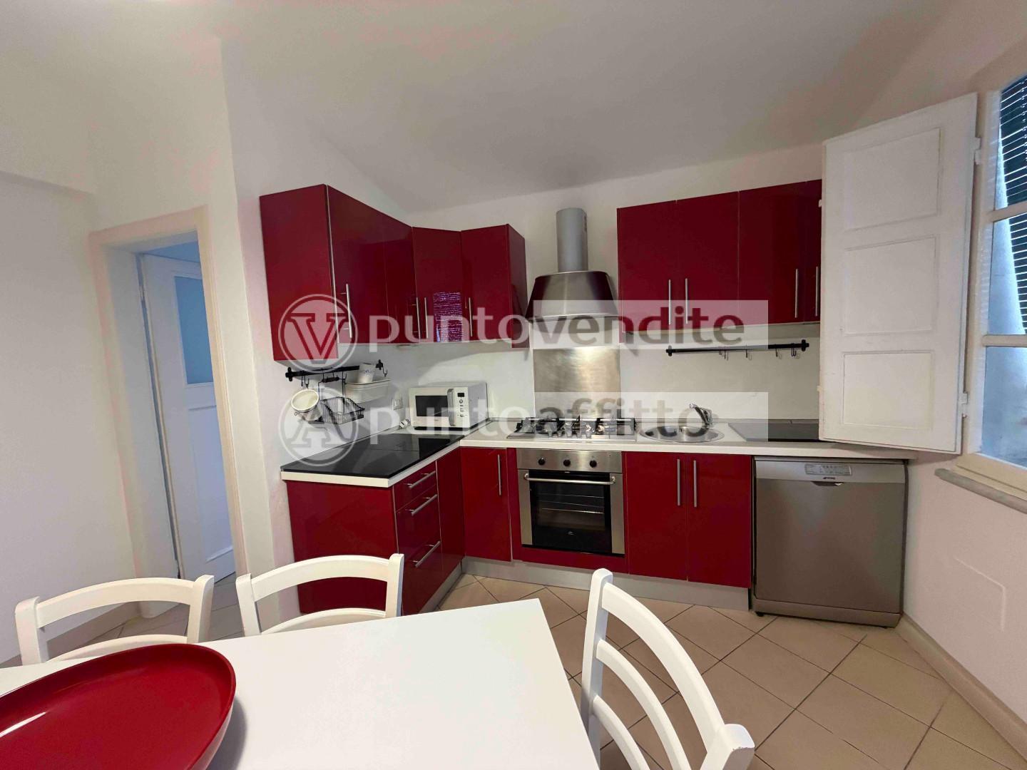 Appartamento arredato in affitto, Lucca centro storico