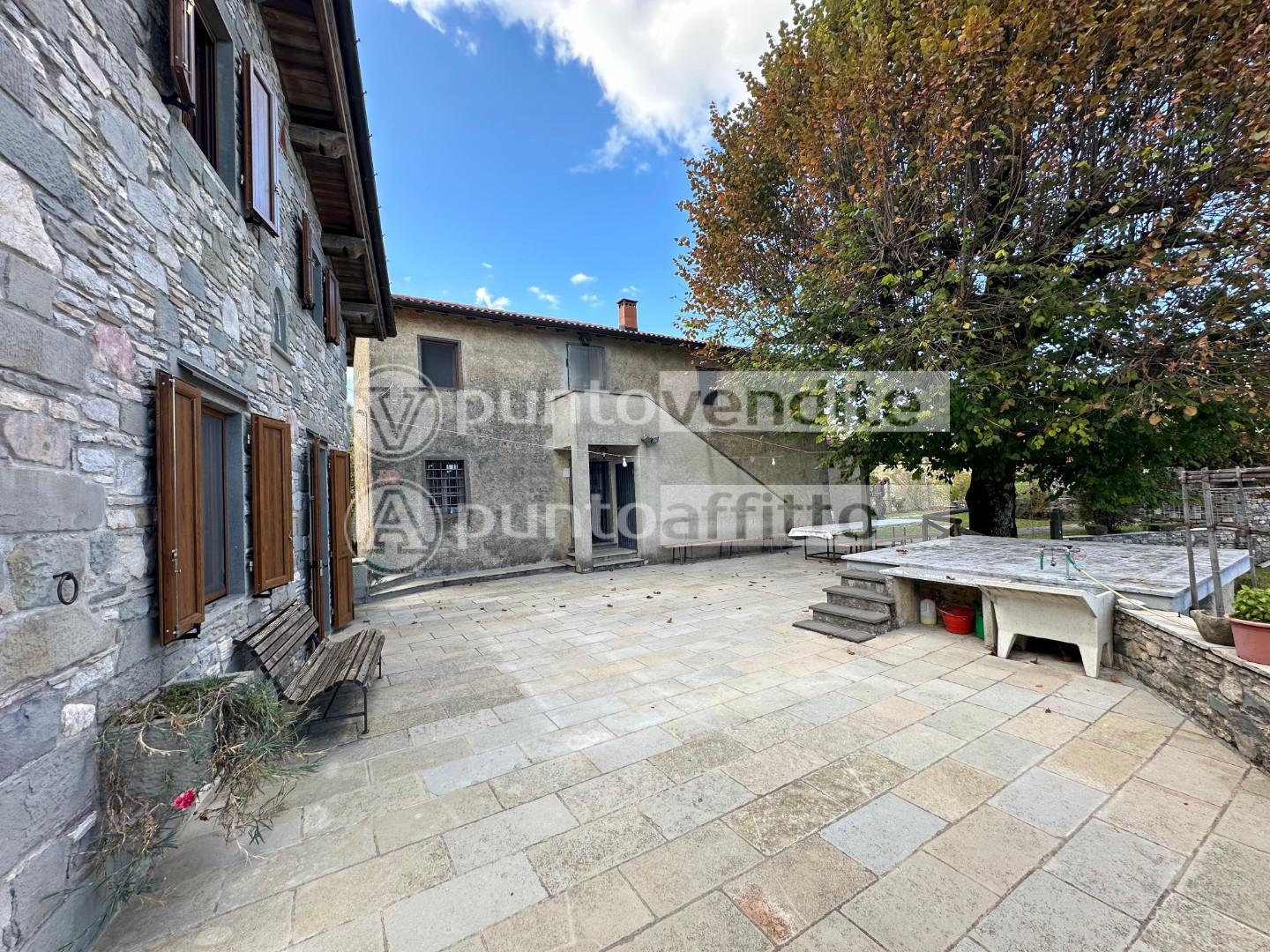 Appartamento in vendita a Pescaglia