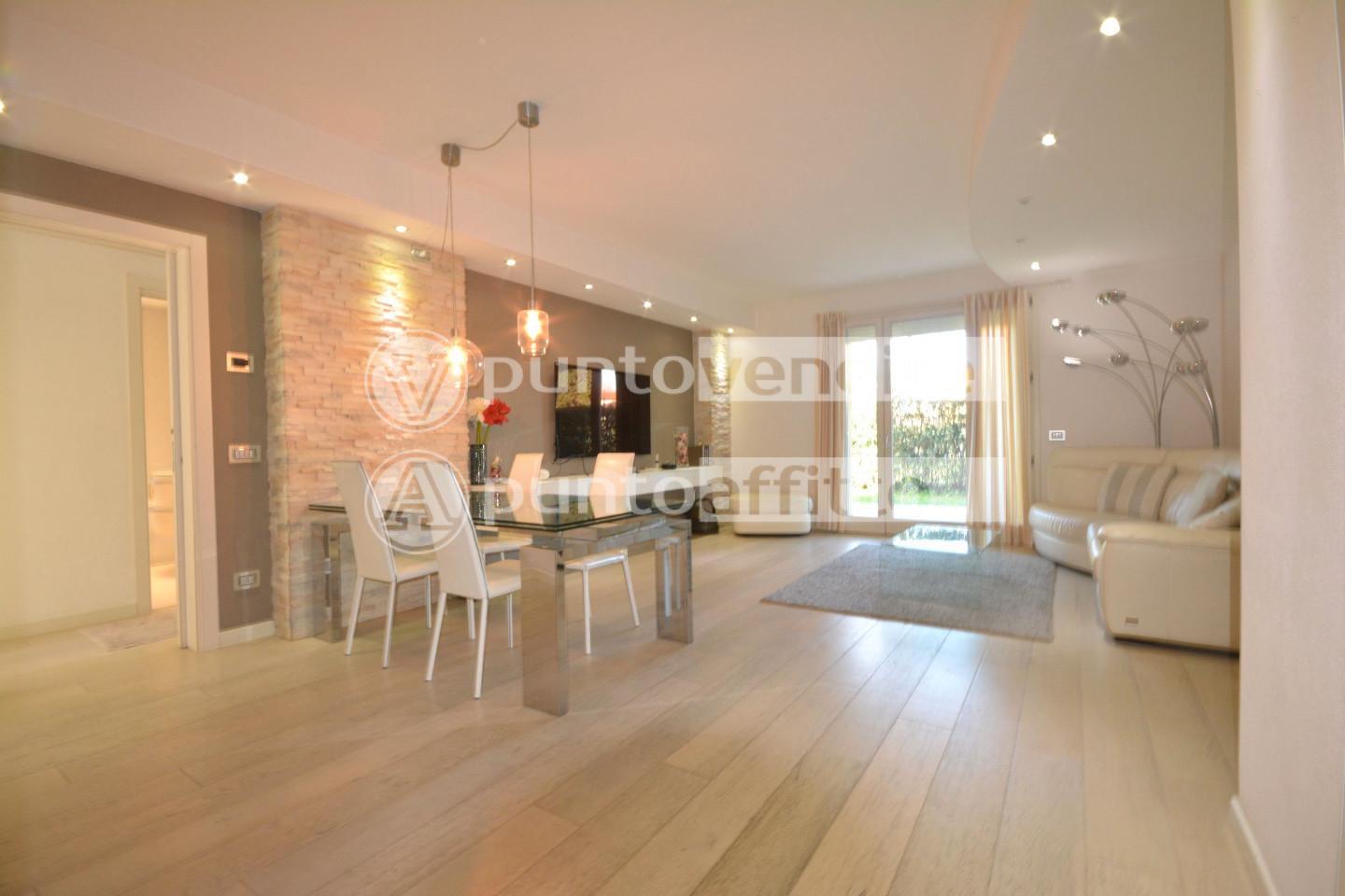 Appartamento con giardino, Lucca san marco