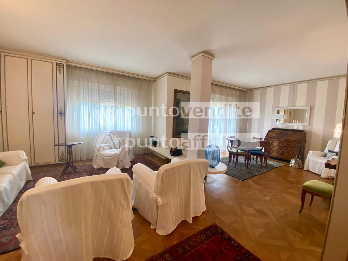 Appartamento arredato in affitto, Lucca prima periferia